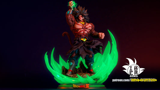 BROLY SSJ4
